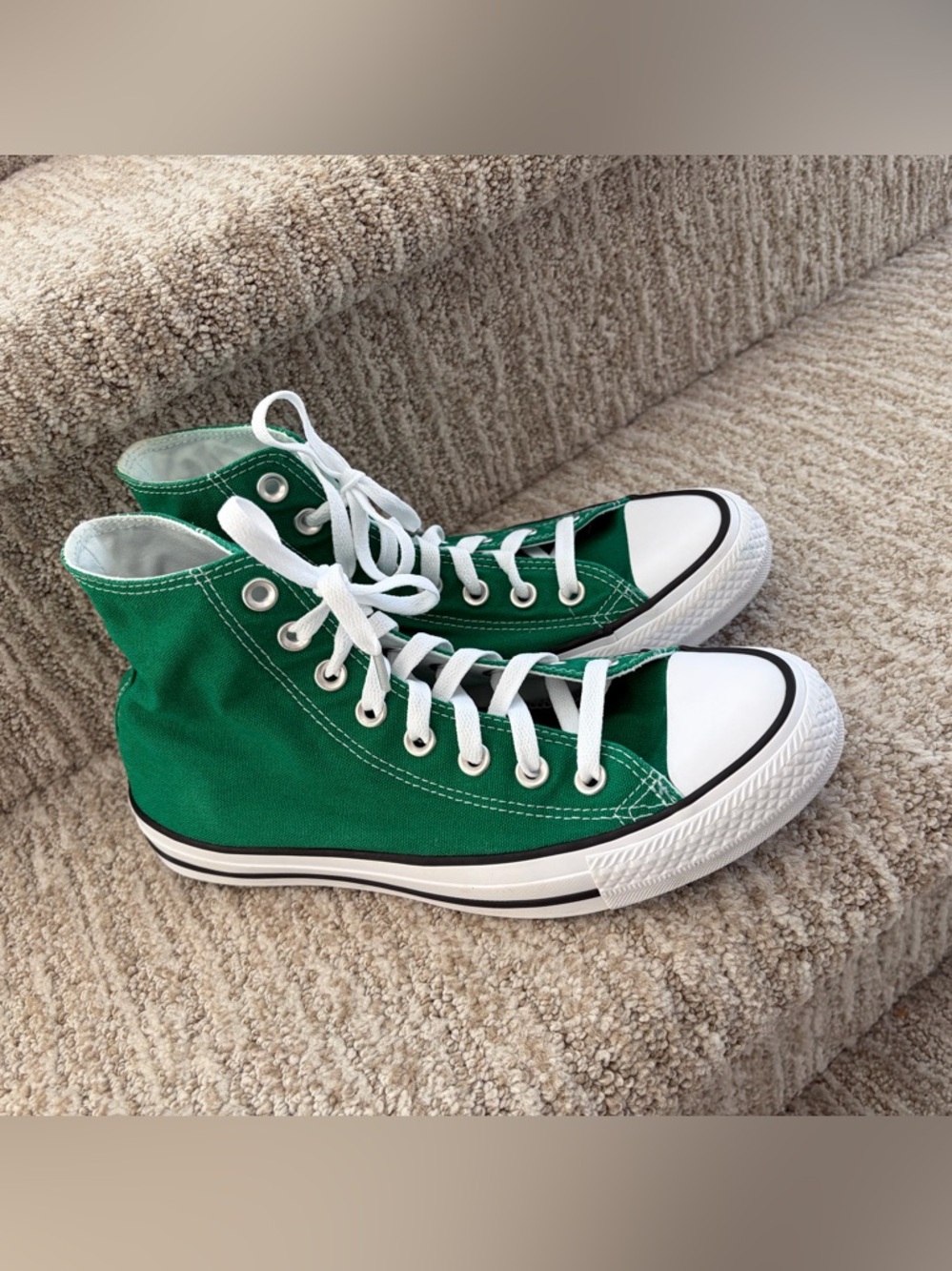 Converse Unisex Chuck Taylor All Star High Top Sneaker. Women’s sz 8.5 - Picture 2 of 9